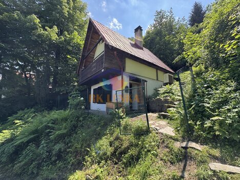 Pronájem chaty a dílny k celeročnímu pobytu